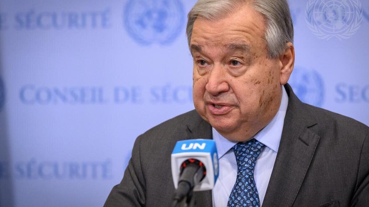 A photo of the Secretary-General.